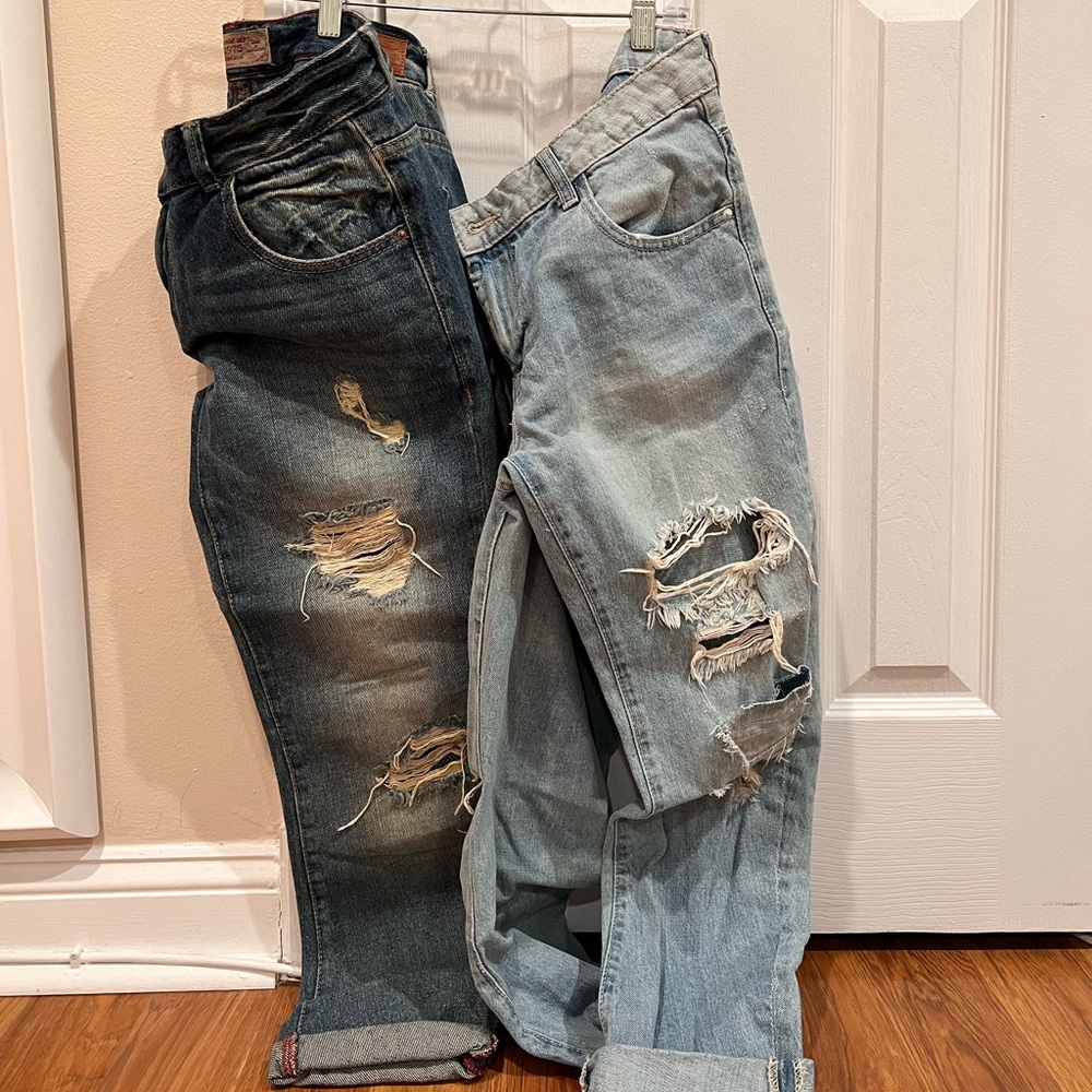 ZARA boyfriend jeans (2 pairs) - women US size 02